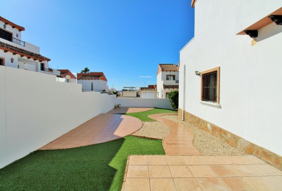Segunda Mano - Chalet - Villamartin - PAU 8
