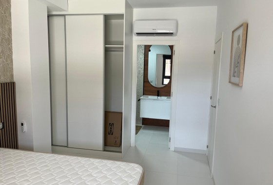 Resale - Apartment - San Miguel de Salinas