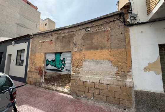 Segunda Mano - Parcela - Torrevieja - Centro