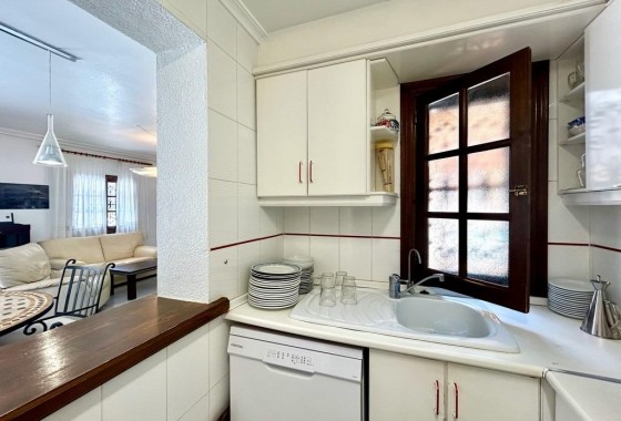 Revente - Villa - Orihuela Costa - La Zenia