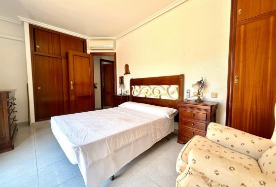 Revente - Villa - Orihuela Costa - La Zenia