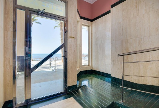 Resale - Apartment - Torrevieja