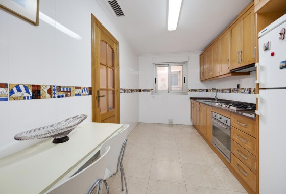 Resale - Apartment - Torrevieja