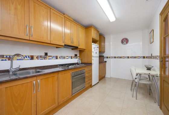 Resale - Apartment - Torrevieja