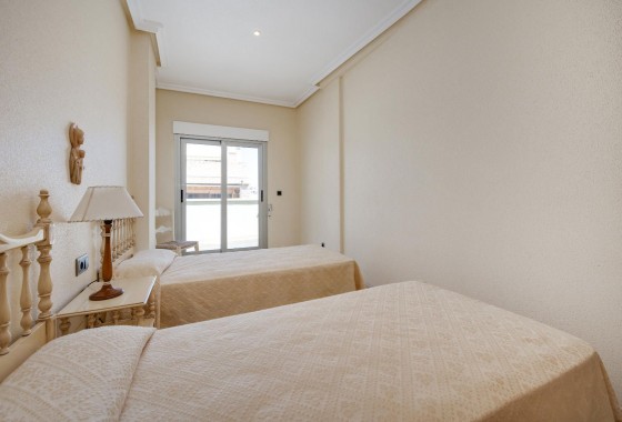 Resale - Apartment - Torrevieja