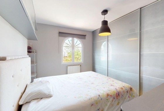 Revente - Villa - Orihuela Costa - La Zenia