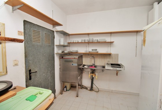 Segunda Mano - Local - Villamartin