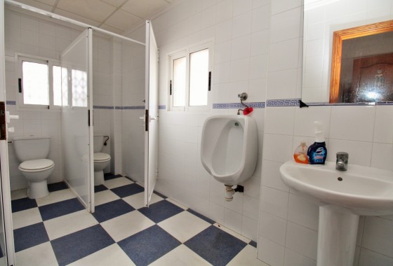 Segunda Mano - Local - Villamartin