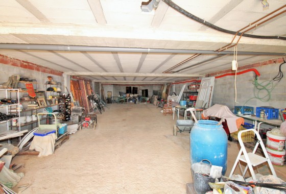 Segunda Mano - Local - Villamartin