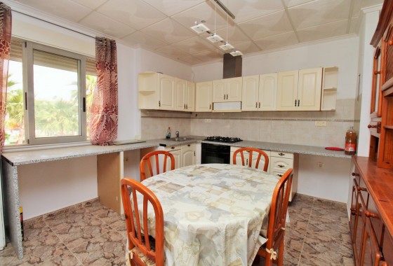 Segunda Mano - Local - Villamartin