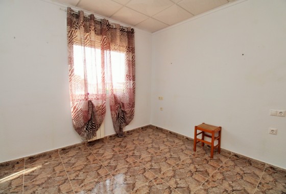 Segunda Mano - Local - Villamartin