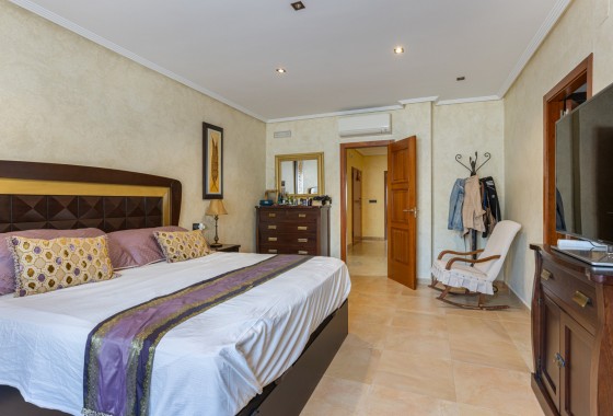 Revente - Villa - Los Montesinos - La herrada