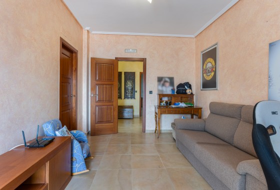 Revente - Villa - Los Montesinos - La herrada
