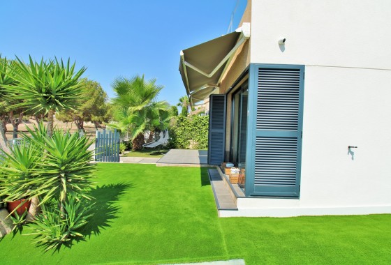 Revente - Villa - Orihuela Costa - La Zenia