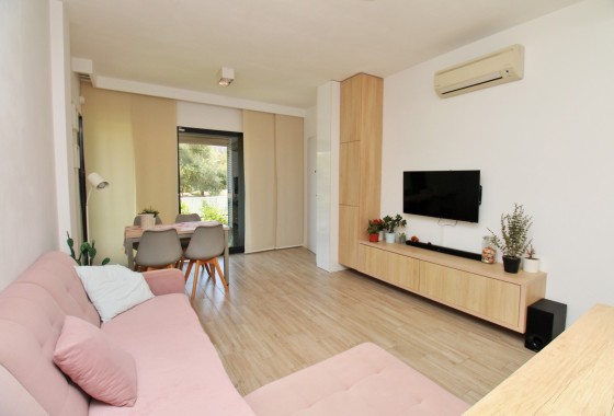 Revente - Villa - Orihuela Costa - La Zenia