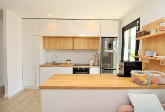 Revente - Villa - Orihuela Costa - La Zenia