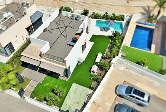 Revente - Villa - Orihuela Costa - La Zenia