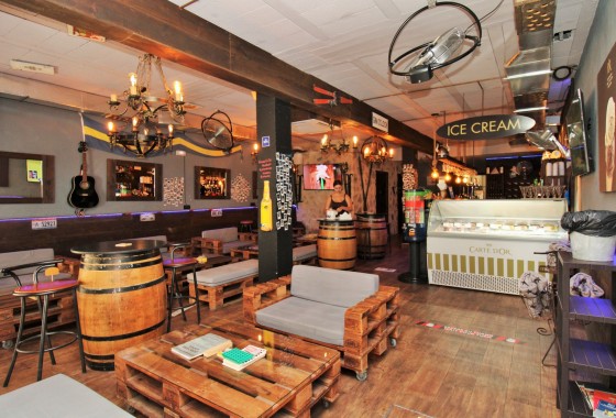 Resale - Commercial - Villamartin