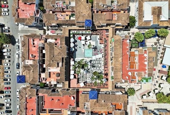 Resale - Commercial - Villamartin