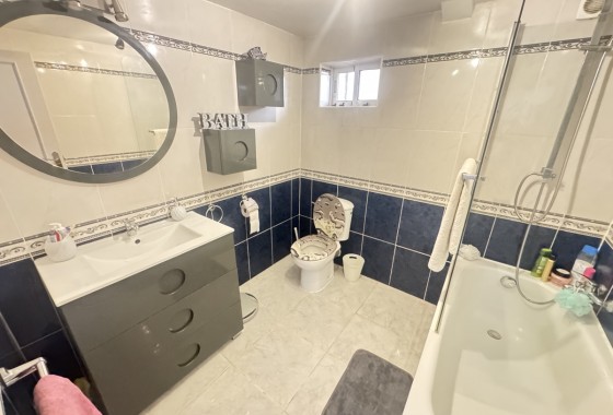 Segunda Mano - Chalet - Villamartin