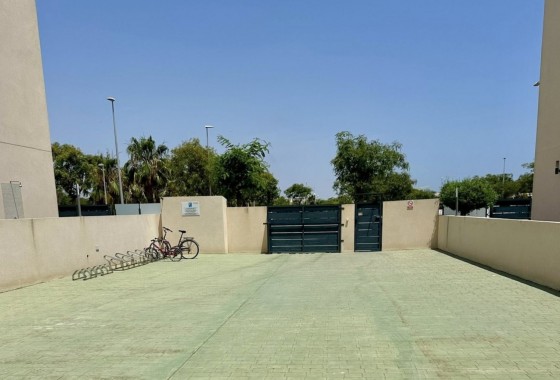 Revente - Ground floor apartment - Mil Palmeras