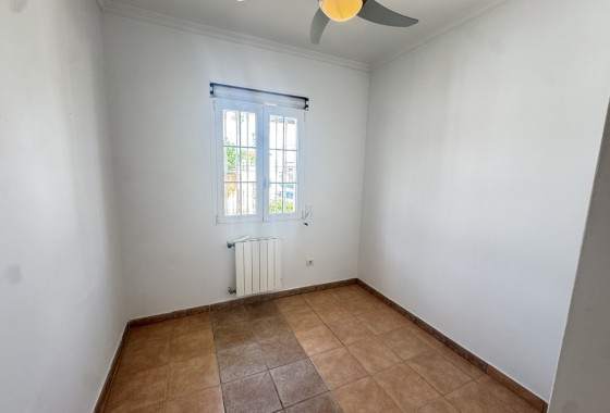 Revente - Villa - San Miguel de Salinas