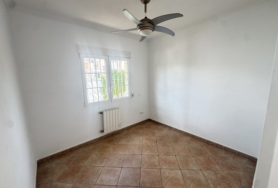 Revente - Villa - San Miguel de Salinas