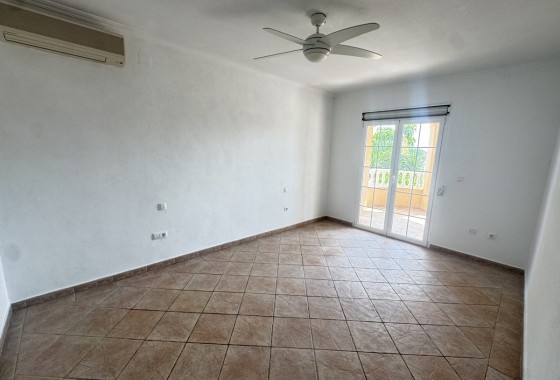 Revente - Villa - San Miguel de Salinas