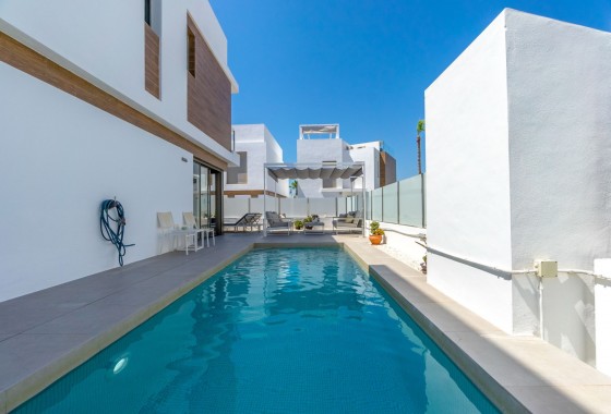 Revente - Villa - Orihuela Costa - Villamartín