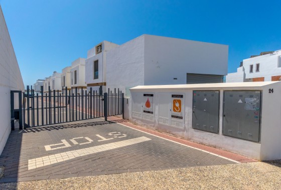 Revente - Villa - Orihuela Costa - Villamartín