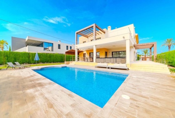 Revente - Villa - Orihuela Costa - Cabo Roig