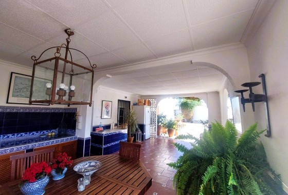 Segunda Mano - Masia - La marina - La Marina