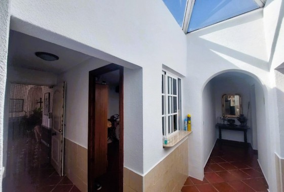 Segunda Mano - Masia - La marina - La Marina