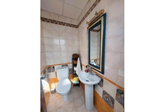 Segunda Mano - Masia - La marina - La Marina