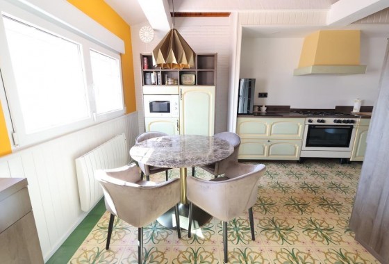 Revente - Villa - Orihuela Costa - Villamartin