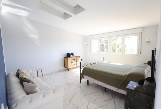 Revente - Villa - Orihuela Costa - Villamartin