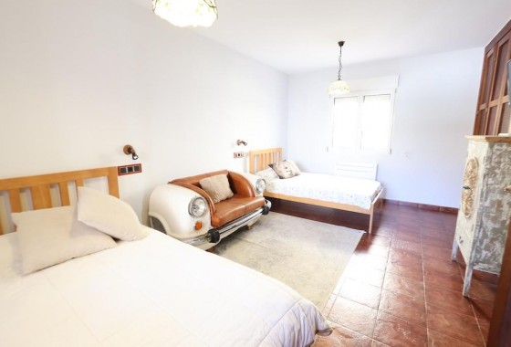 Revente - Villa - Orihuela Costa - Villamartin