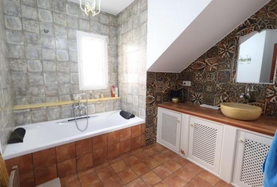 Revente - Villa - Orihuela Costa - Villamartin