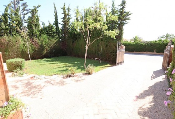 Revente - Villa - Orihuela Costa - Villamartin