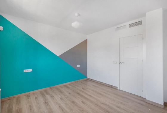 Revente - Villa - Torrevieja - Aguas nuevas 1