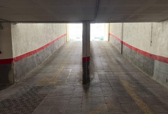 Revente - Garage - Torrevieja - Centro