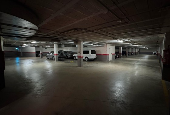 Revente - Garage - Torrevieja - Centro