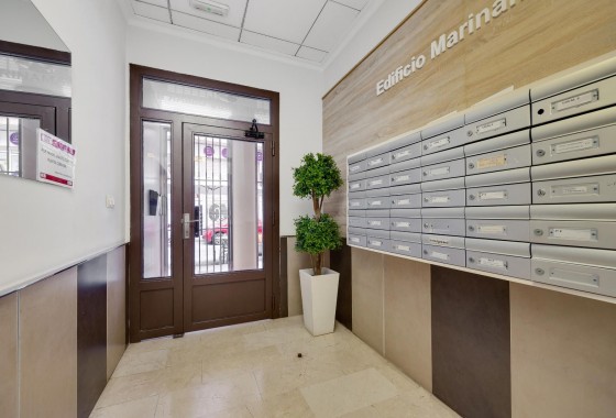 Revente - Appartement - Torrevieja - Centro