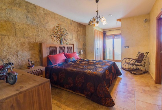 Segunda Mano - Chalet - Redován