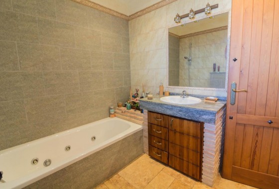 Segunda Mano - Chalet - Redován