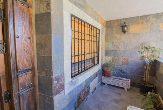 Segunda Mano - Chalet - Redován