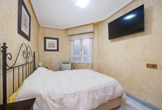 Revente - Appartement - Torrevieja - Acequion