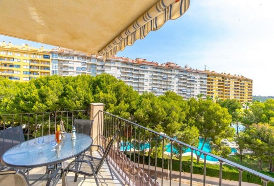 Resale - Apartment - Orihuela Costa - Campoamor