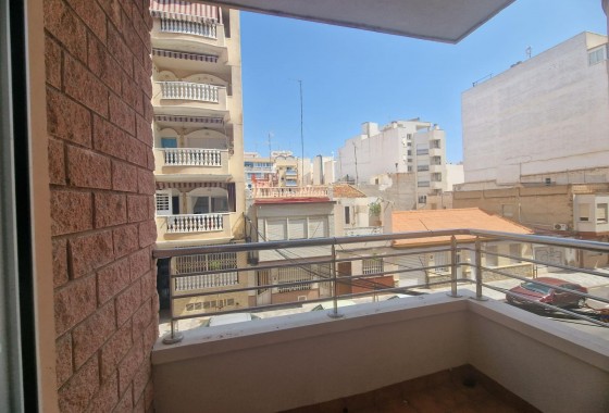 Segunda Mano - Apartamento - Torrevieja - Paseo maritimo