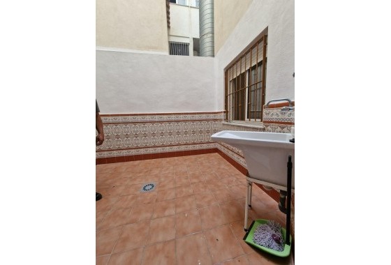 Segunda Mano - Apartamento - Torrevieja - Paseo maritimo